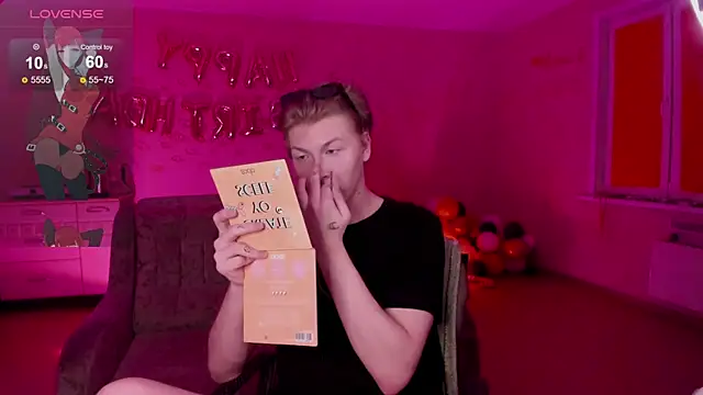 Snapshot of TheMikeSever chatting on February 22, 2025, 5:13 pm TheMikeSever online show from February 22, 2025, 5:13 pm