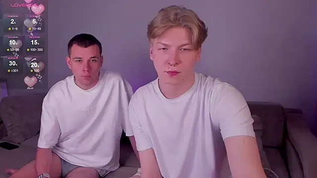 Snapshot of TheMikeSever chatting on October 28, 2025, 8:29 am TheMikeSever online show from October 28, 2025, 8:29 am