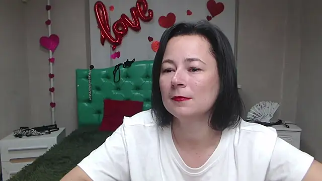 MarieSho online show from September 9, 2025, 5:29 am