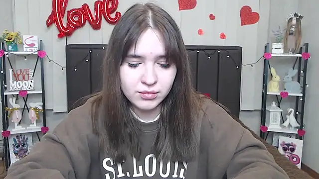 LauraHlot online show from February 14, 2025, 4:15 am