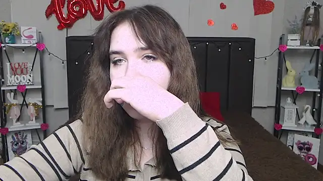 LauraHlot online show from February 20, 2025, 12:19 am