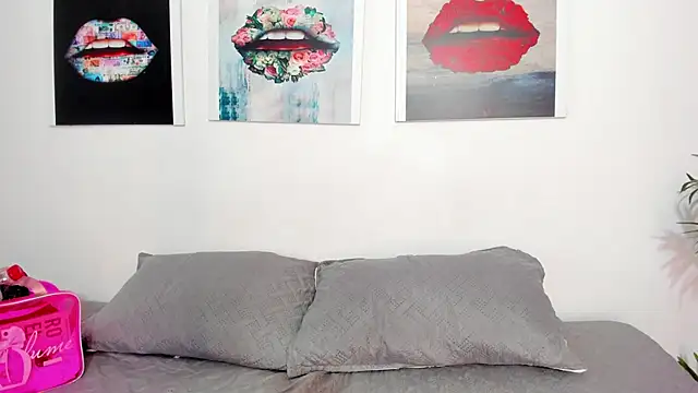 Sofia  rivera online show from January 28, 2025, 8:15 pm