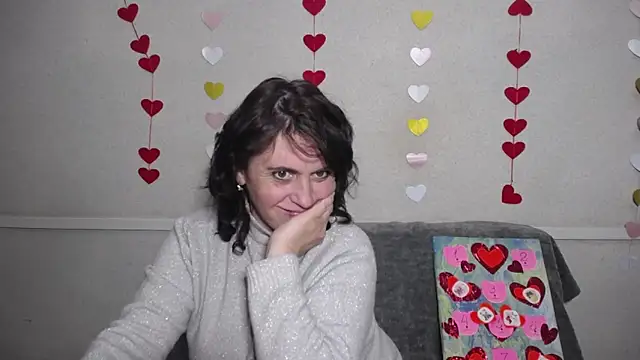 LuciaMii online show from February 15, 2025, 12:22 pm