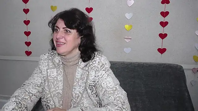 LuciaMii online show from March 8, 2025, 6:10 am