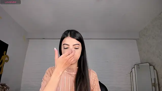 ValeriaVelvet online show from October 20, 2025, 12:16 pm