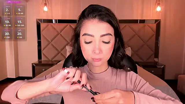 ValeriaVelvet online show from November 1, 2025, 12:18 pm