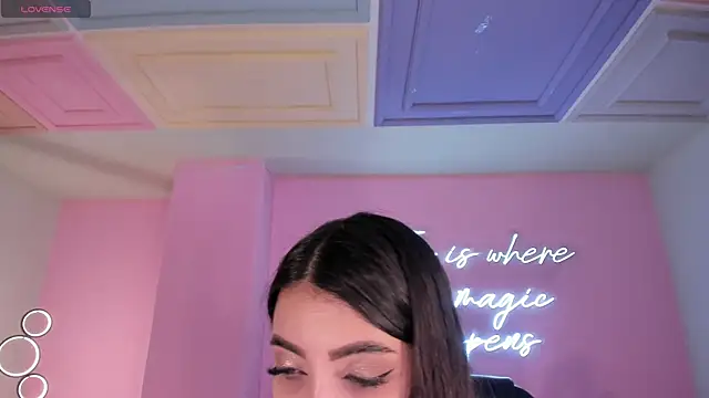 ValeriaVelvet online show from April 12, 2026, 11:15 am