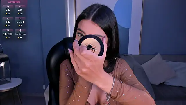 ValeriaVelvet online show from May 11, 2026, 2:45 pm