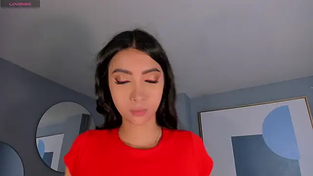 ValeriaVelvet online show from May 14, 2026, 12:12 pm