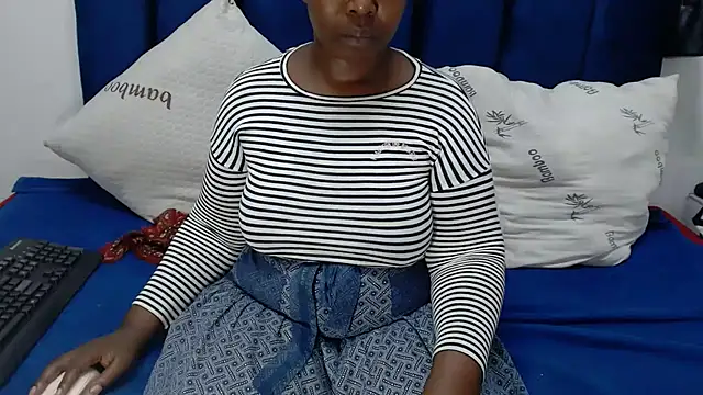 Thickchocolatex2 online show from March 22, 2026, 2:15 am