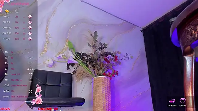 Karla-Ebony online show from October 8, 2025, 1:31 pm