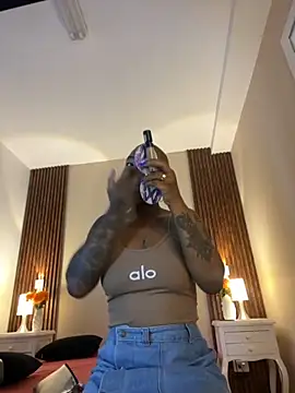 Snapshot of KenyaMystic chatting on October 28, 2025, 11:47 am KenyaMystic online show from October 28, 2025, 11:47 am