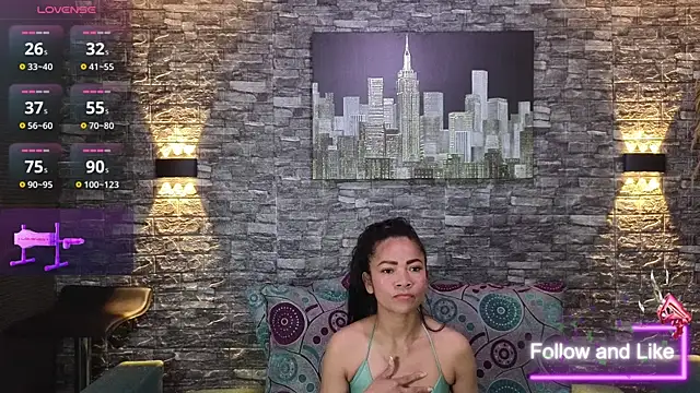 anellejones online show from September 23, 2025, 3:09 am