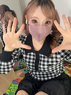 alice  1111 online show from October 29, 2025, 10:17 am