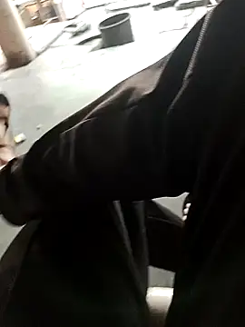 White devil02 online show from December 10, 2024, 10:38 am