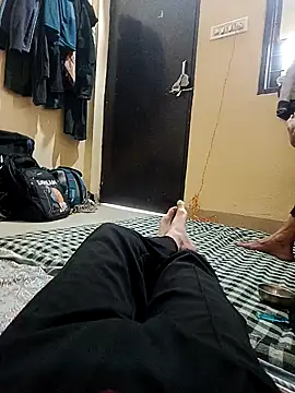 White devil02 online show from December 28, 2024, 8:58 am