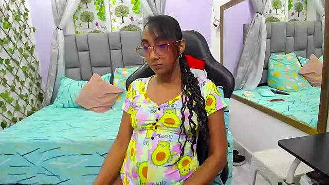 Snapshot of MurphyAngelina chatting on December 30, 2024, 3:03 am MurphyAngelina online show from December 30, 2024, 3:03 am