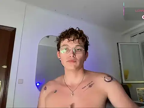 ccamilo-andress online show from June 6, 2026, 7:51 pm
