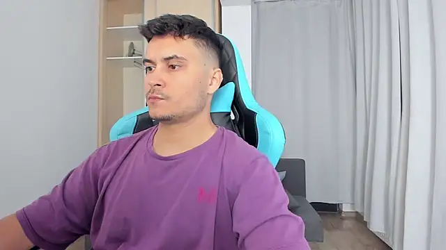 MatMalonne online show from October 1, 2025, 5:19 pm