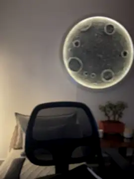 SarahhSmitth1 online show from October 29, 2025, 9:38 pm