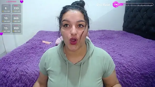 Snapshot of Laurenkenner_ chatting on February 6, 2026, 6:33 pm Laurenkenner online show from February 6, 2026, 6:33 pm