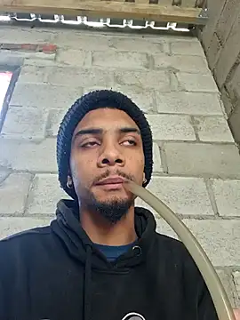 29YOURZ 28  online show from October 3, 2025, 7:38 am