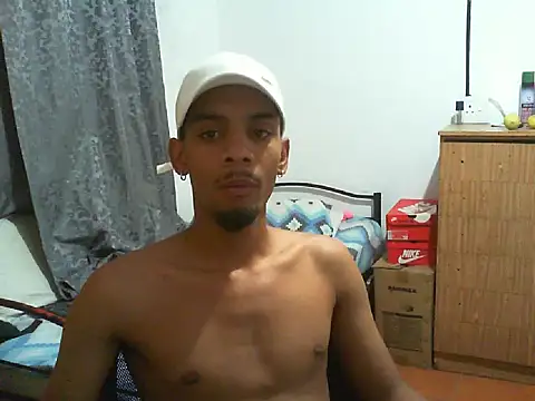 29YOURZ 28  online show from January 13, 2026, 8:25 pm