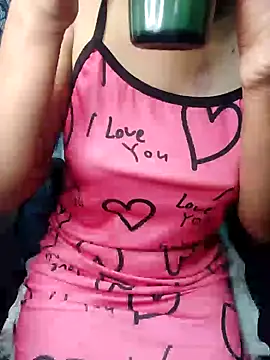 Snapshot of Ralisha_Rani chatting on February 2, 2025, 5:48 pm Ralisha Rani online show from February 2, 2025, 5:48 pm