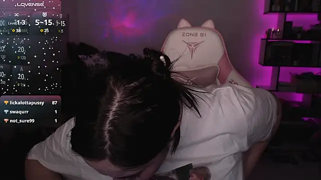 SexyWitch 666 online show from January 19, 2025, 7:04 pm