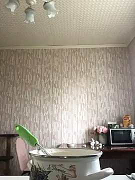 SheilaAndDanny online show from November 9, 2025, 9:07 am