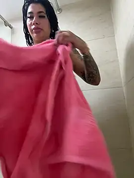 kiim taaylor online show from February 20, 2025, 10:26 pm