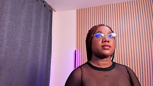 Snapshot of Sali_g chatting on February 21, 2025, 11:10 pm Sali g online show from February 21, 2025, 11:10 pm