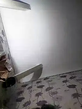 SweetLeila40 online show from January 5, 2025, 8:52 pm