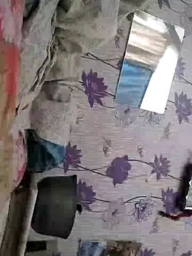 SweetLeila40 online show from January 8, 2025, 10:26 am