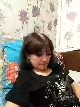 SweetLeila40 online show from January 24, 2025, 3:22 am