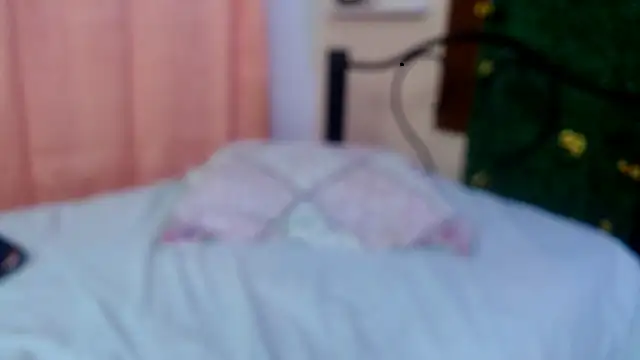 Snapshot of evaleribigtits18 chatting on January 9, 2026, 12:13 am evaleribigtits18 online show from January 9, 2026, 12:13 am