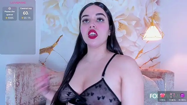 melaniecooperr online show from September 16, 2025, 4:13 am