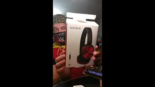 Snapshot of BISEXGOOD777 chatting on February 26, 2026, 7:24 pm BISEXGOOD777 online show from February 26, 2026, 7:24 pm