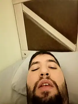 31cektirenbatuu online show from October 19, 2025, 9:59 pm