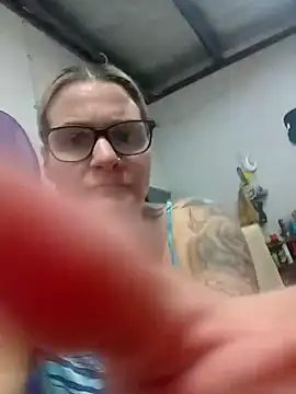 Snapshot of llASHll chatting on November 20, 2025, 12:38 pm llASHll online show from November 20, 2025, 12:38 pm