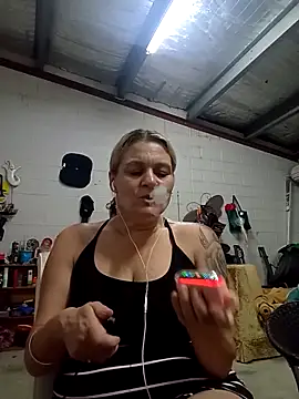 Snapshot of llASHll chatting on November 25, 2025, 1:22 pm llASHll online show from November 25, 2025, 1:22 pm