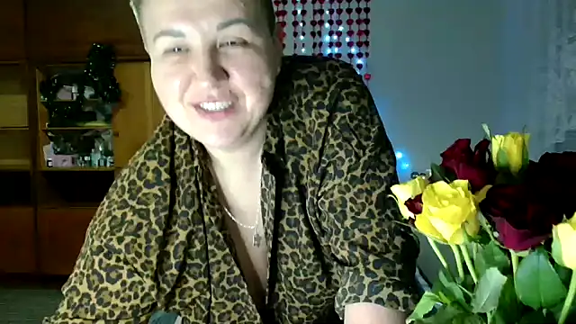Annet1912 online show from February 3, 2025, 9:07 pm
