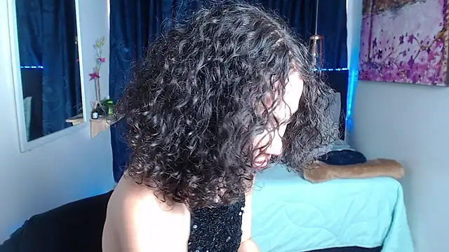 avans 15 online show from December 18, 2024, 8:57 pm