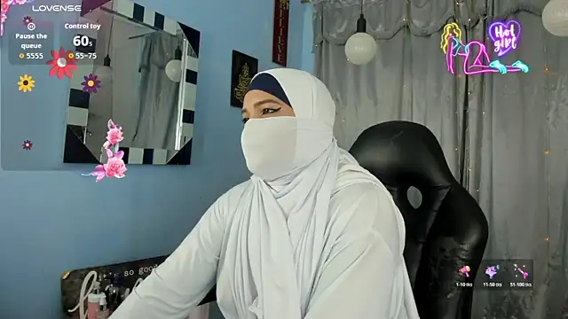 Snapshot of Falak-Yasin chatting on February 5, 2026, 12:21 pm Falak-Yasin online show from February 5, 2026, 12:21 pm