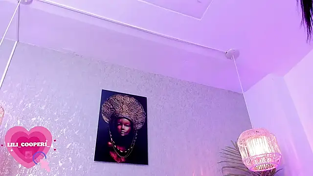 lilicooper  online show from December 6, 2024, 2:35 am