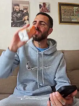 charlye inkkkk online show from April 2, 2026, 1:20 pm