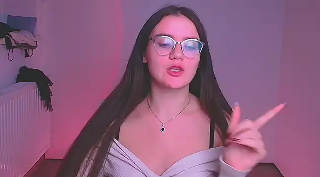 Josephine jo online show from December 19, 2024, 1:28 am