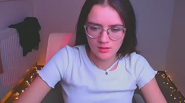 Josephine jo online show from December 20, 2024, 1:36 am