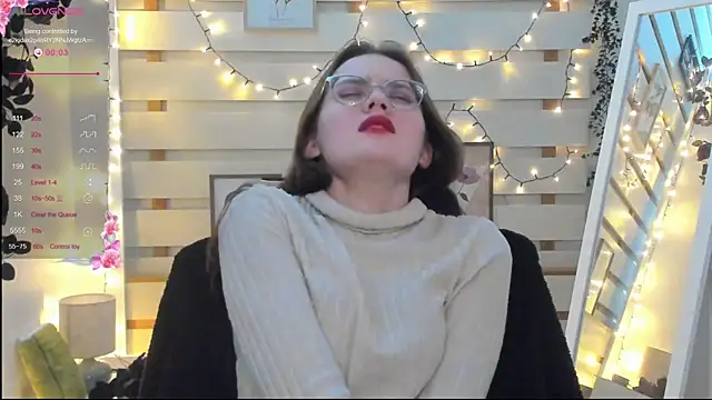 Josephine jo online show from December 3, 2025, 7:12 pm