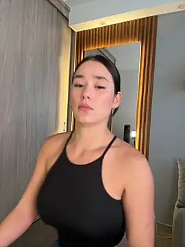 FridaKlein online show from December 17, 2024, 10:22 pm